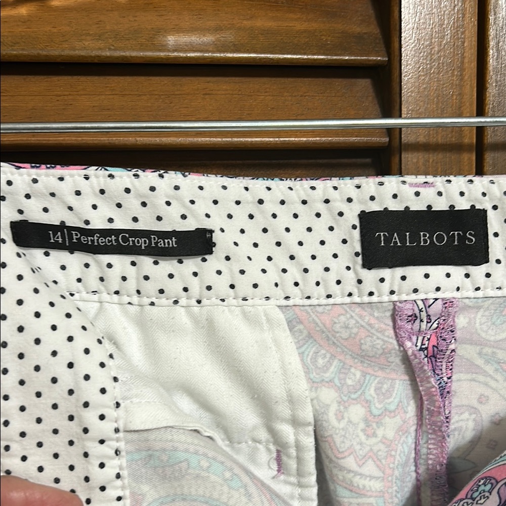 Talbots Perfect Crop Style Colorful Purple Paisley Print Ankle Pants Size 14 - Picture 4 of 8